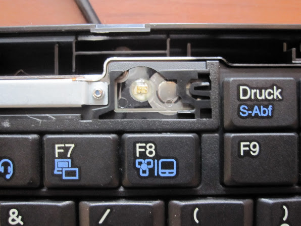 Datei:USB-Keyboard-mod-03.JPG