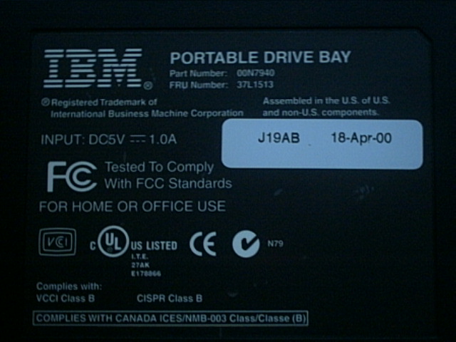 Datei:Port drivebay label.jpg
