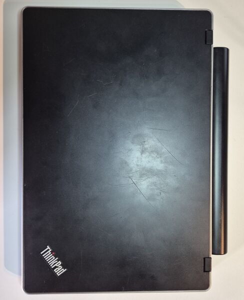 Datei:ThinkPad Edge 11 .jpg