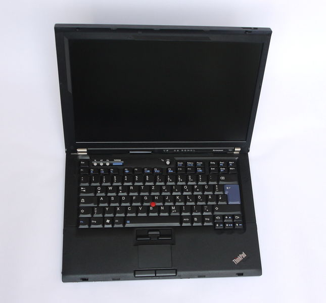 645px-ThinkPad_T61_aufgeklappt.jpg