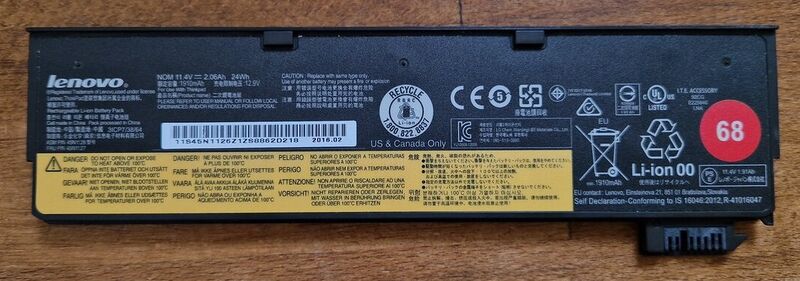 Datei:Akku 68 45N1126, 45N1127 11.4V 2.06Ah 24Wh.jpg