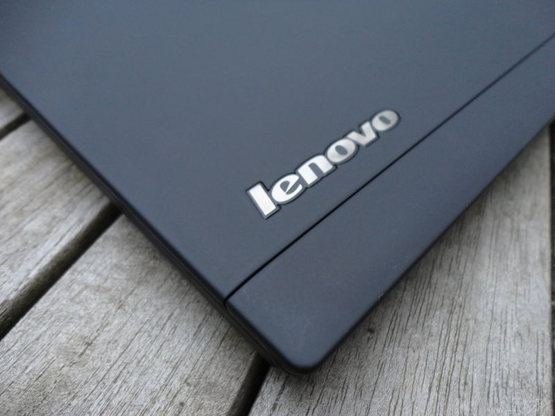 Datei:T430u-Lenovo Logo.JPG